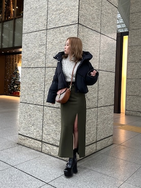 「綺麗めコーデ」｜「アイテム（ダウンジャケット/コート）」を使った、國岡朋実さん（レディース・156cm）の冬コーディネート