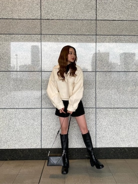 「MURUA（ムルーア）のアイテム（テーラードジャケット）」を使った、國岡朋実さん（レディース・156cm）の冬コーディネート