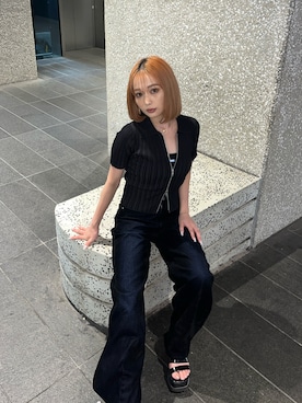 「アイテム（ニット/セーター）」を使った、國岡朋実さん（レディース・156cm）の夏コーディネート