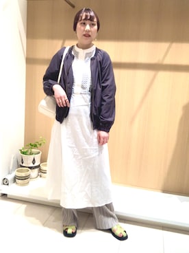 「ショルダーバック」｜「アイテム（その他）」を使った、kloopさん（レディース・162cm）の春コーディネート