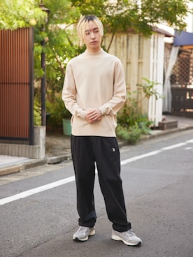 「New Balance」｜「アイテム（香水）」を使った、setup7_menさん（メンズ・176cm）の秋コーディネート