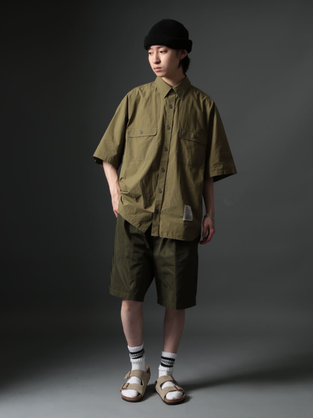 「メンズコーデ、オトナカジュアル、シンプルコーデ、カジュアルコーデ、休日スタイル、今日のコーデ、夏服、シャツスタイル、UNIQLO、ユニクロ、春コーデ、春、大人カジュアル、大人コーデ」｜「UNIQLOのドライカラークルーネックT（半袖）（Tシャツ/カットソー、ホワイト系）」を使った、setup7_menさん（メンズ・176cm）の春コーディネートの1枚目の写真