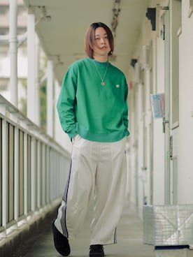 「LiNoH（リノー）のアイテム（スウェット）」を使った、よりさん（メンズ・178cm）の冬コーディネート