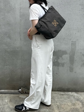 「russet（ラシット）の【モノグラム刺繍】コーデュラナイロントートバッグ（トートバッグ、ブラウン系）」を使った、yktさん（レディース・158cm）の夏コーディネート