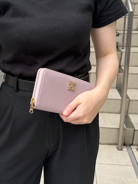 「russet（ラシット）のモノグラムプレートラウンドジップウォレット(SO-372)（財布、ピンク系）」を使った、yktさん（レディース・158cm）の夏コーディネート