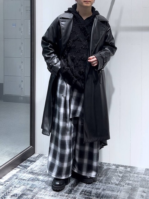 HARE シンセティックレザーコンビトレンチコート HARE（ハレ）の「シンセティックレザーコンビトレンチコート