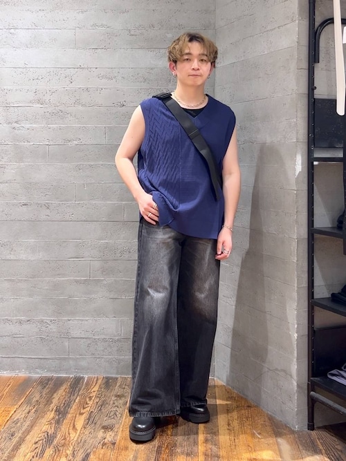 ステンレスサークルピアス(HARE)