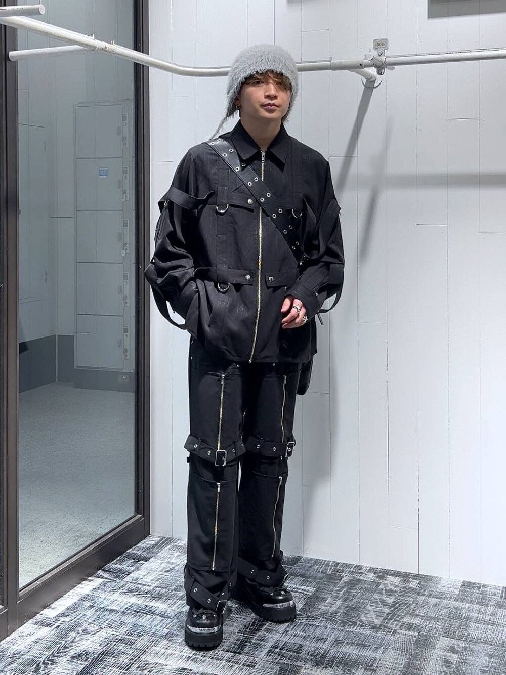 UNDERGROUND MODE SET UP対応】スリムボンテージパンツ(HARE)を使った