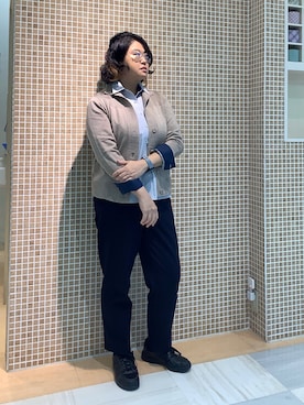 「アイテム（ビジネスシャツ）」を使った、BRICK HOUSE シャツ工房 葛西アリオ店さん（レディース・163cm）の冬コーディネート