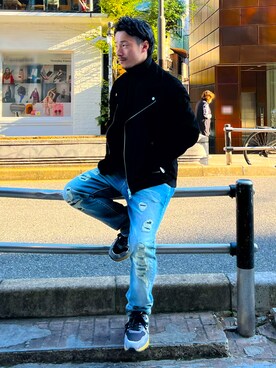 「ARMANI EXCHANGE（アルマーニエクスチェンジ）のアイテム（ライダースジャケット）」を使った、Y. SHOTAROさん（メンズ・163cm）の秋コーディネート