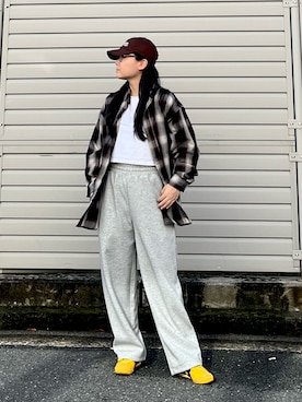 「アイテム（スウェットパンツ）」を使った、napoblackさん（骨格ウェーブ・レディース・158cm）の秋コーディネート