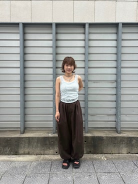 「Dr. Martens（ドクターマーチン）のDr. Martens/ドクターマーチン MAYBOLE オープン トゥ サンダル 40916001（サンダル、ブラック系）」を使った、ery928 さん（レディース・152cm）の夏コーディネート