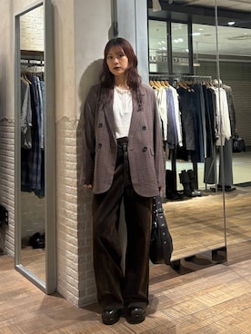 「JEANASIS（ジーナシス）のアイテム（パンツ）」を使った、HARUさん（レディース・163cm）の秋コーディネート