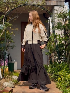 「アイテム（その他アウター、ホワイト系）」を使った、Kanaeさん（レディース・155cm）の秋コーディネート