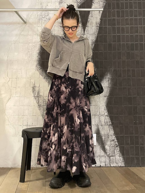 セール】FadeカラーZIPフーディ/321477（パーカー）｜JEANASIS