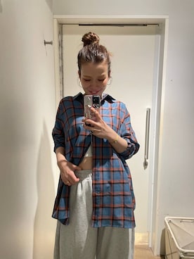 「アイテム（ピアス（両耳用））」を使った、AI_YOSHIHARAさん（レディース・165cm）の秋コーディネート