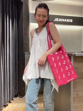 「LOWRYS FARM（ローリーズファーム）のＥＹＥＷＥＡＲ　128533（メガネ、イエロー系）」を使った、AI_YOSHIHARAさん（レディース・165cm）の春コーディネート