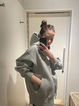 「JEANASIS（ジーナシス）のアイテム（パンツ）」を使った、AI_YOSHIHARAさん（レディース・165cm）の冬コーディネート