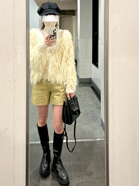 「Saint Laurent（サンローラン）のアイテム（PC・スマホグッズ/家電）」を使った、おりたさん（レディース・158cm）の秋コーディネート