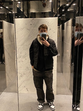 「ZARA（ザラ）のアイテム（ナイロンジャケット）」を使った、Nelson Ngさん（メンズ・179cm）の冬コーディネート