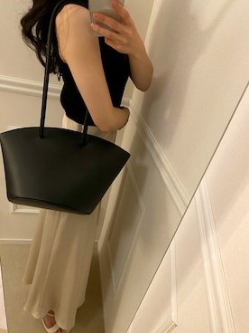 MONLYS(モンリス)さんのコーディネート