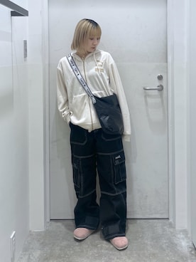 X-girl × PUMA ZIP UP VELOUR HOODIE パーカー X-girl × PUMA ZIP UP VELOUR HOODIEを使った人気ファッション