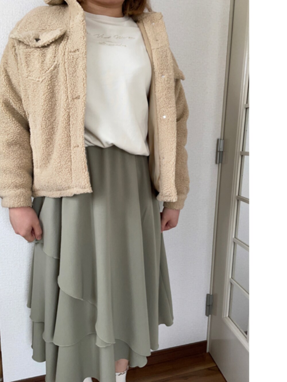 「Areeamのアイテム（トップス、ホワイト系）」を使った、ayuさん（レディース・164cm）の冬コーディネートの1枚目の写真