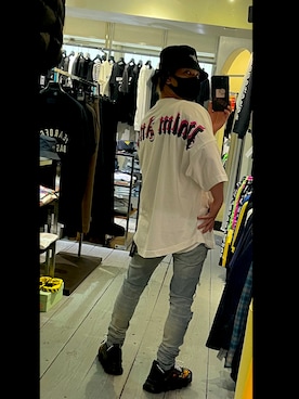 VER.h.tさんの（VERSACE | ヴェルサーチ）を使ったコーディネート