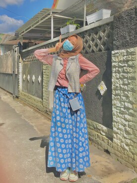 「midiskirt」｜qurrotuluさん（レディース・160cm）の夏コーディネート