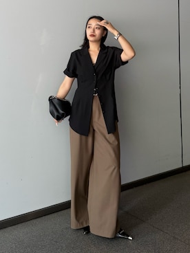 「Lui's（ルイス）のアイテム（スラックス）」を使った、miuさん（レディース・158cm）の春コーディネート