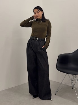 「Lui's（ルイス）のタックワイドデニム（デニムパンツ）」を使った、miuさん（レディース・158cm）の秋コーディネート