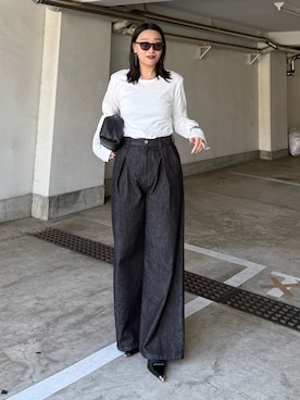 「Lui's（ルイス）のタックワイドデニム（デニムパンツ）」を使った、miuさん（レディース・158cm）の秋コーディネート