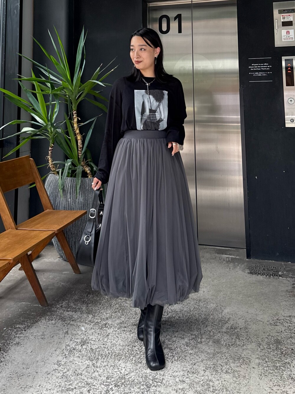 ❤︎新品❤︎MoNiLE英字プリントチュールバルーンスカート Lui's（ルイス）の「チュールバルーンスカート（スカート）」 - WEAR