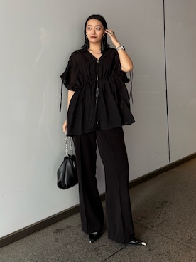 「Lui's（ルイス）のシアーギャザ‐VネックZIPブラウス（シャツ/ブラウス、ブラック系）」を使った、miuさん（レディース・158cm）の春コーディネート