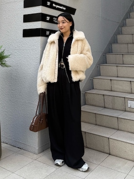 「ファーコート」｜「アイテム（ジャケット/アウター）」を使った、miuさん（レディース・158cm）の秋コーディネート