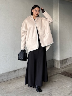 「アイテム（ムートンコート）」を使った、miuさん（レディース・158cm）の秋コーディネート