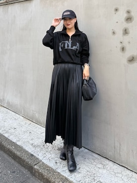 「黒コーデ」｜「アイテム（バッグ）」を使った、miuさん（レディース・158cm）の秋コーディネート