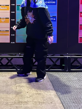 「フェスコーデ」｜「アイテム（スウェット）」を使った、a3ioさん（レディース・162cm）の冬コーディネート