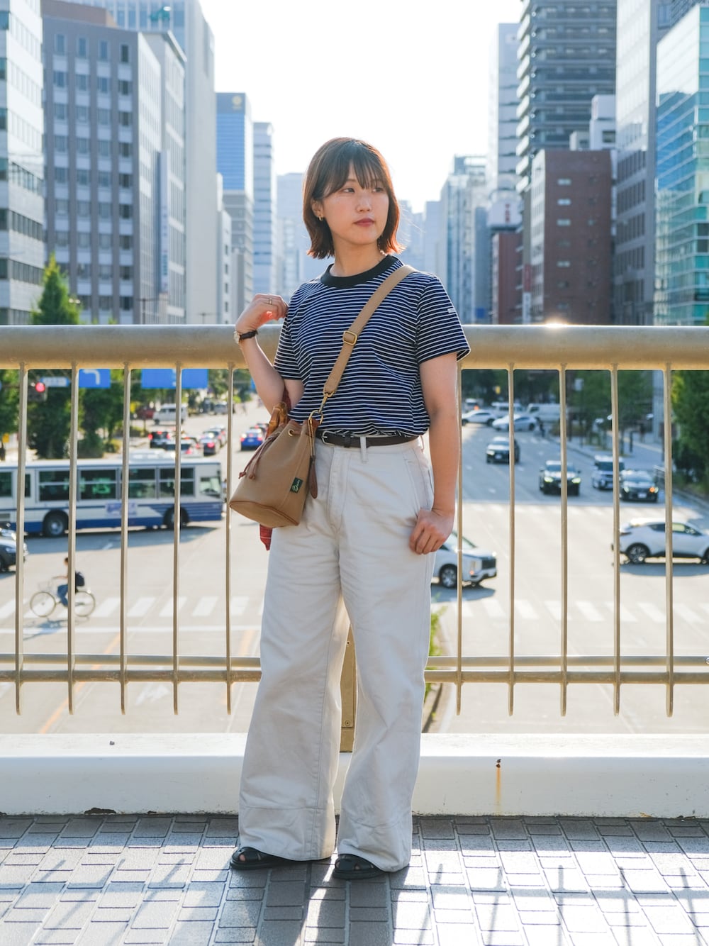 「お出かけコーデ、夏コーデ、休日スタイル、低身長コーデ、デニムコーデ、ボーダー、サンダル、orcival、Paraboot、BRADY、アツいコーデ全部見せ」｜「ORCIVALのORCIVAL | クルーネック半袖Ｔシャツ WOMEN（Tシャツ/カットソー、ブラック系）」を使った、しおりさん（レディース・153cm）の夏コーディネートの1枚目の写真