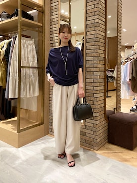 「Chez toi（シェトワ）のドレープカットソー（Tシャツ/カットソー、ブルー系）」を使った、マユリさん（レディース・161cm）の夏コーディネート