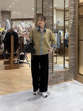 「アイテム（ボストンバッグ）」を使った、マユリさん（レディース・161cm）の秋コーディネート