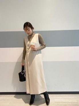 「prose verse（プロズヴェール）のアイテム（ジャンパースカート）」を使った、マユリさん（レディース・161cm）の冬コーディネート