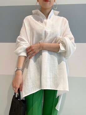 「ビッグシャツ」｜「アイテム（アクセサリー）」を使った、マユリさん（レディース・161cm）の春コーディネート