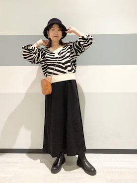 「prose verse（プロズヴェール）のアイテム（ジャンパースカート）」を使った、マユリさん（レディース・161cm）の秋コーディネート