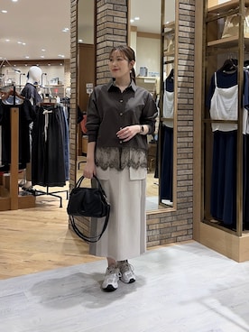 「アイテム（ボストンバッグ）」を使った、マユリさん（レディース・161cm）の秋コーディネート