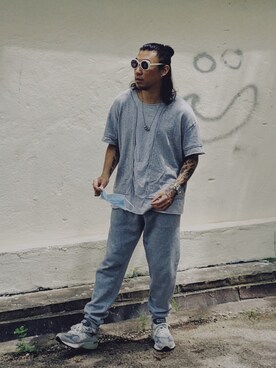 「Saint Laurent」｜「アイテム（スウェットパンツ）」を使った、Ethan Chuさん（メンズ・172cm）の夏コーディネート