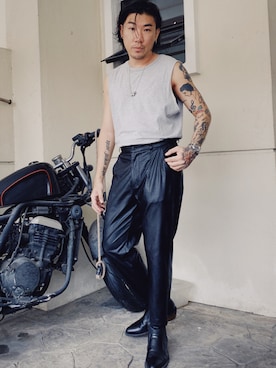 「GREYHOUND（グレイハウンド）のアイテム」を使った、Ethan Chuさん（メンズ・172cm）の夏コーディネート