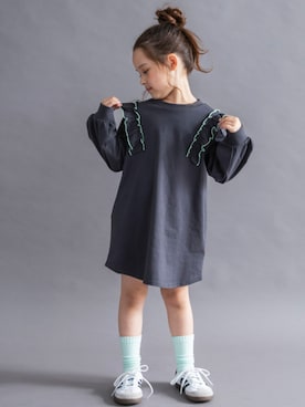 「DRC branshes（ディーアールシーブランシェス）の【WEB限定/DRC】アソートデザイン長袖ワンピース（ワンピース、グレー系）」を使った、branshesさん（キッズ・120cm）の秋コーディネート