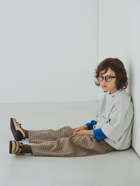 「BRANSHES（ブランシェス）のタックカーブパンツ（その他パンツ、ブラウン系）」を使った、branshesさん（キッズ・110cm）の夏コーディネート