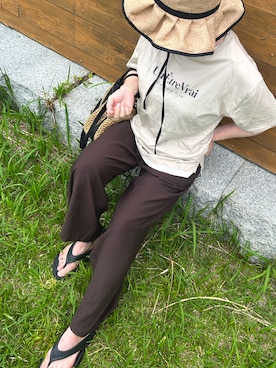 「ikka（イッカ）のアイテム（Tシャツ/カットソー）」を使った、♥︎ 𝕃𝕆𝕍𝔼 ♥︎さん（レディース・163cm）の夏コーディネート